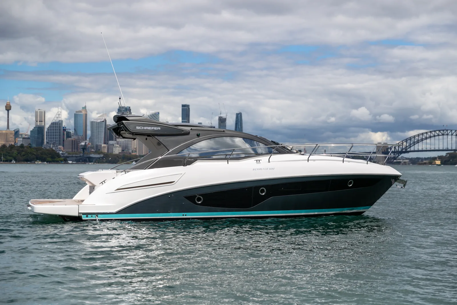 Schaefer 400 profile on Sydney Harbour
