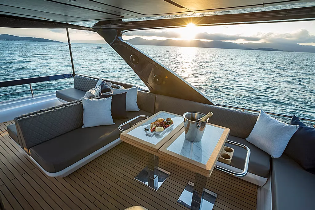 Flybridge lounge of the Schaefer 600 at sunset