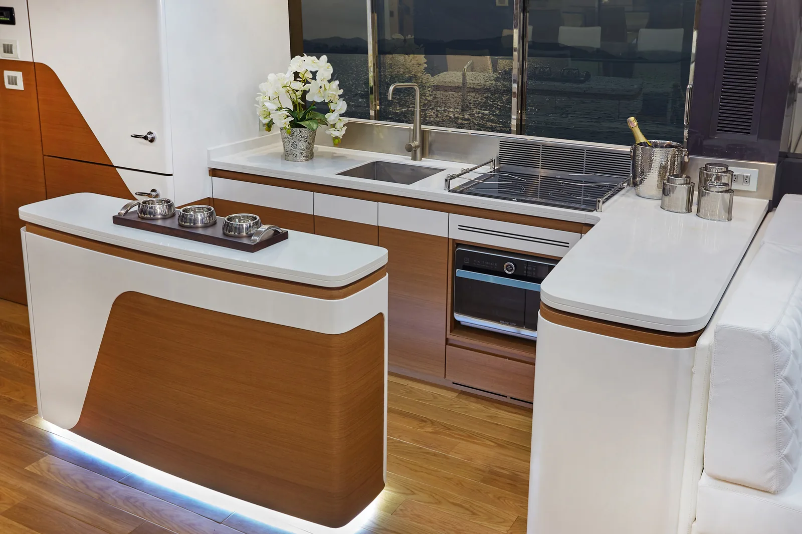 Galley and bar detail on the Schaefer 770